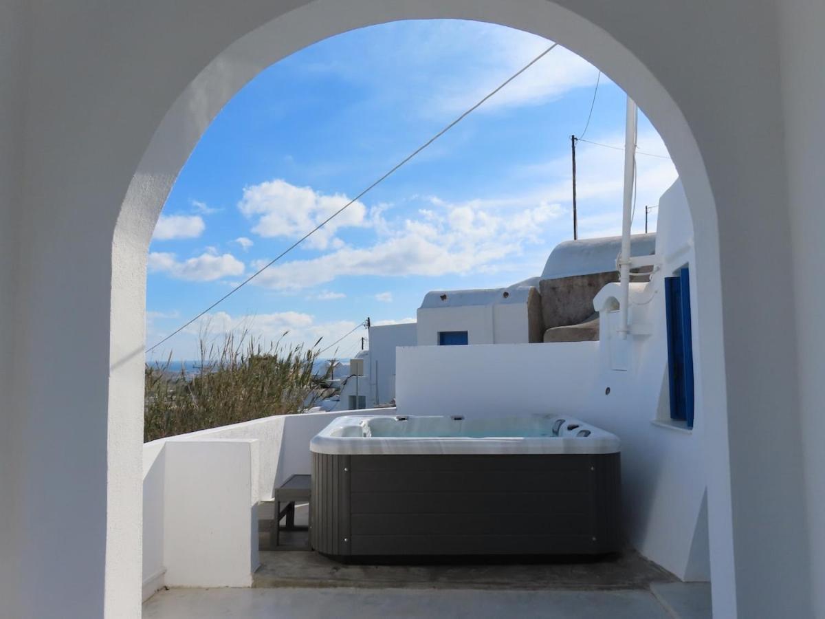 Villa Solasta #1 With Jacuzzi In Santorini Akrotírion Esterno foto